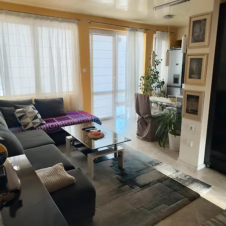 Art Kiril And Metodi Square 부르가스