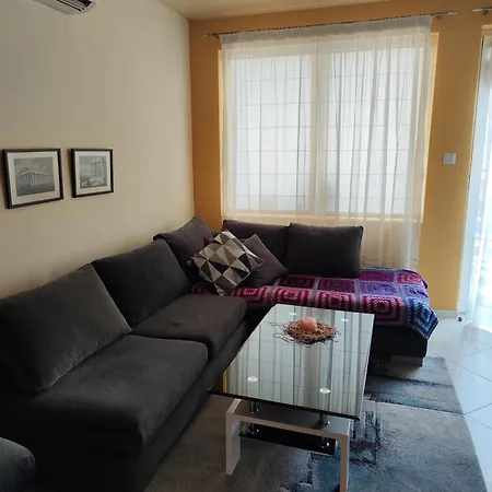 Art Kiril And Metodi Square Apartment Burgas City
