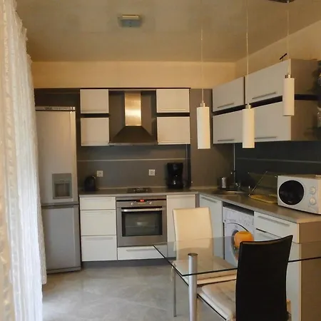 Art Kiril And Metodi Square דירה