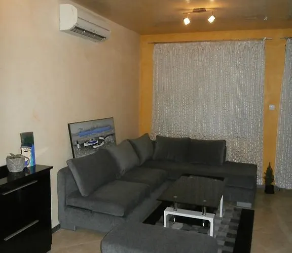 Apartamento Art Kiril And Metodi Square Burgas